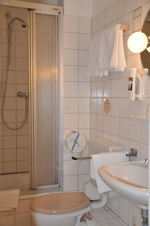 Atlanta Am Kurfurstendamm Hotel 3*